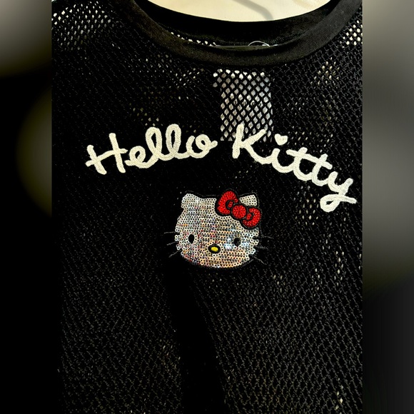 Hello Kitty - Black Mesh Tee - size Medium - Forever 21 NWT - Picture 6 of 8